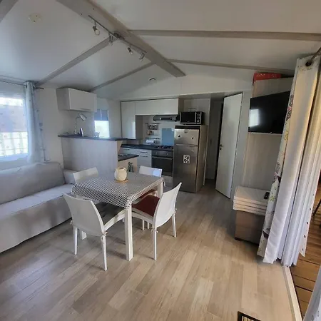 Mobil-Home Montmartin-Sur-Mer Hauteville-sur-Mer Extérieur photo